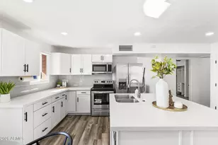 1512 W Fairmont Dr, Tempe, AZ 85282 - Photo 1