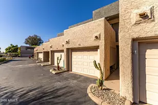 3030 N Hayden Rd, Scottsdale, AZ 85251 - Photo 2