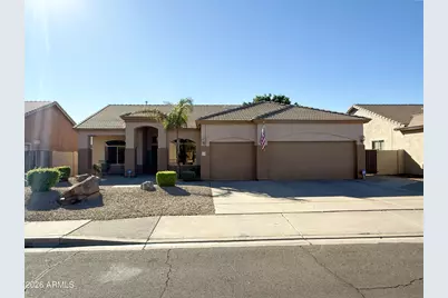 235 E Smoke Tree Road, Gilbert, AZ 85296 - Photo 1
