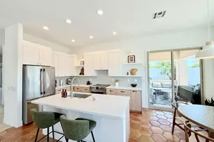 3929 E Carter Dr, Phoenix, AZ 85042 - Photo 1