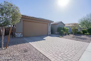 5033 N 81st Ave, Glendale, AZ 85303 - Photo 1