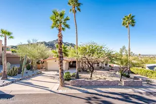9640 N 18th St, Phoenix, AZ 85020 - Photo 1