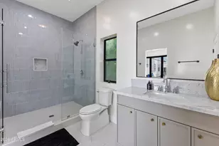 5614 N 75th Pl, Scottsdale, AZ 85250 - Photo 32