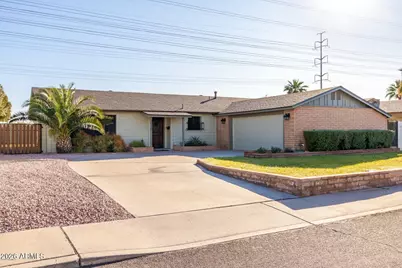 2019 N 66th Street, Scottsdale, AZ 85257 - Photo 1