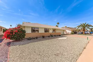 10319 W Twin Oaks Dr, Sun City, AZ 85351 - Photo 1