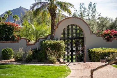 7224 N Lakeside Lane, Paradise Valley, AZ 85253 - Photo 1