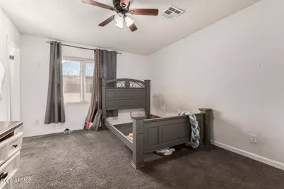 8002 N 42nd Avenue, Phoenix, AZ 85051 - Photo 14