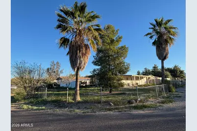 18699 E Wanda Drive, Black Canyon City, AZ 85324 - Photo 1