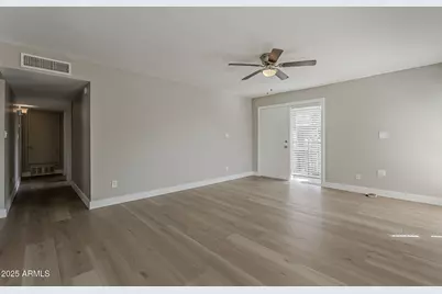 4114 E Calle Redonda -- #54, Phoenix, AZ 85018 - Photo 4