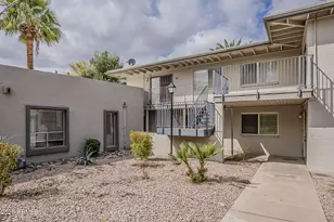 4114 E Calle Redonda, Phoenix, AZ 85018 - Photo 2