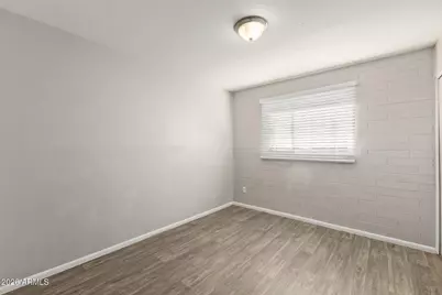6124 W Oregon Avenue, Glendale, AZ 85301 - Photo 16