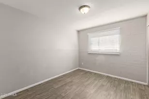 6124 W Oregon Ave, Glendale, AZ 85301 - Photo 16