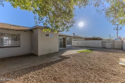 6124 W Oregon Avenue, Glendale, AZ 85301 - Photo 22