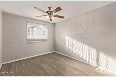 6124 W Oregon Avenue, Glendale, AZ 85301 - Photo 12