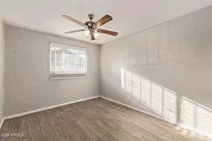 6124 W Oregon Ave, Glendale, AZ 85301 - Photo 12