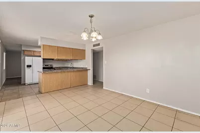 6124 W Oregon Avenue, Glendale, AZ 85301 - Photo 6