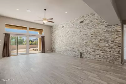 1916 E Primrose Path, Phoenix, AZ 85086 - Photo 8