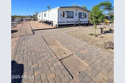3220 W Caballero Drive, Eloy, AZ 85131 - Photo 1
