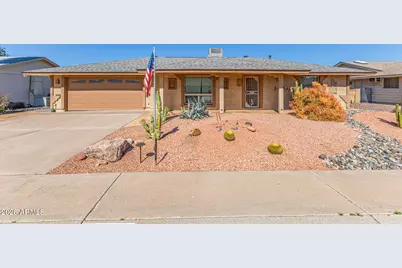 10940 W White Mountain Road, Sun City, AZ 85351 - Photo 1