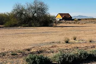 11529 W Loma Vista Dr, Arizona City, AZ 85123 - Photo 1