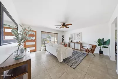8112 E Monte Vista Road, Scottsdale, AZ 85257 - Photo 1
