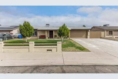 4427 N 79th Lane, Phoenix, AZ 85033 - Photo 1