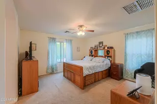 1538 E Nightingale Ln, Gilbert, AZ 85298 - Photo 40
