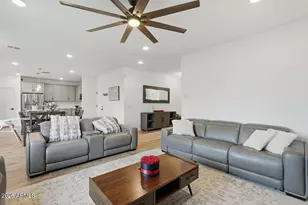 9240 E Sequence Ave, Mesa, AZ 85212 - Photo 6