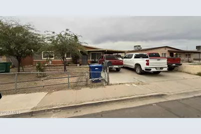 408 E Garnet Avenue, Mesa, AZ 85204 - Photo 1