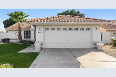 7205 W Los Gatos Drive, Glendale, AZ 85310 - Photo 1