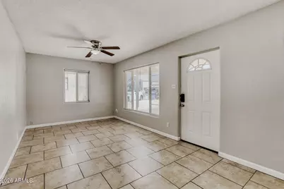 6132 N 35th Drive, Phoenix, AZ 85019 - Photo 6