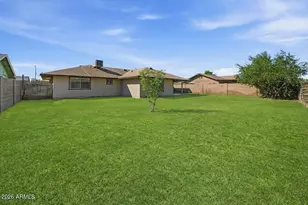 5607 N 73rd Ave, Glendale, AZ 85303 - Photo 12