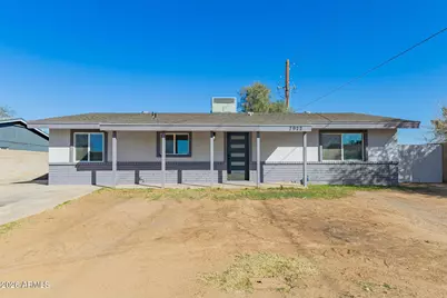 7922 W Clayton Drive, Phoenix, AZ 85033 - Photo 1