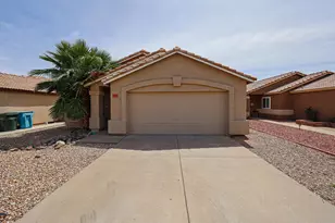 3215 W Abraham Ln, Phoenix, AZ 85027 - Photo 1