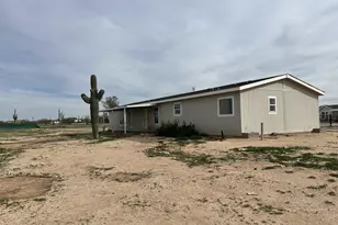 22708 E Darlene Dr, Florence, AZ 85132 - Photo 2
