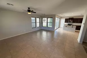 3448 S Wren Dr, Gilbert, AZ 85297 - Photo 4