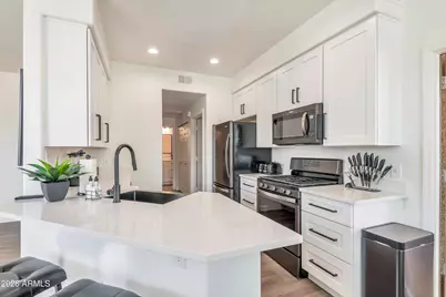 29606 N Tatum Boulevard #Apt 210, Cave Creek, AZ 85331 - Photo 1