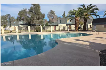3204 W Loma Lane #2, Phoenix, AZ 85051 - Photo 16