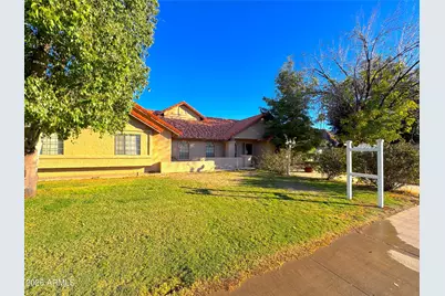 510 E Houston Avenue, Gilbert, AZ 85234 - Photo 1