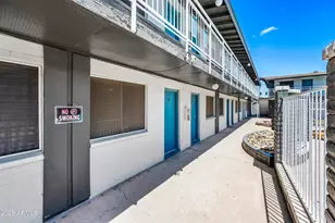 3025 N 32nd St, Phoenix, AZ 85018 - Photo 1