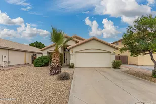 563 N Ocotillo Ln, Gilbert, AZ 85233 - Photo 1