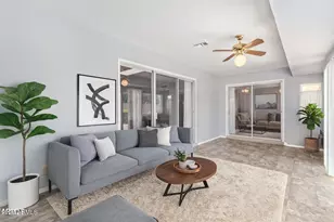 10236 N 105th Dr, Sun City, AZ 85351 - Photo 18