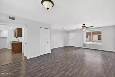 5011 S Birch Street, Tempe, AZ 85282 - Photo 1