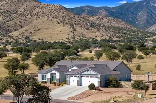 6450 E Saddlehorn Circle, Hereford, AZ 85615 - Photo 2