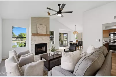 547 N Maple Street, Chandler, AZ 85226 - Photo 1