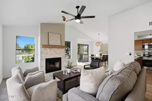 547 N Maple St, Chandler, AZ 85226 - Photo 1