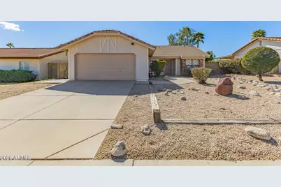 3861 E Salinas Street, Phoenix, AZ 85044 - Photo 1
