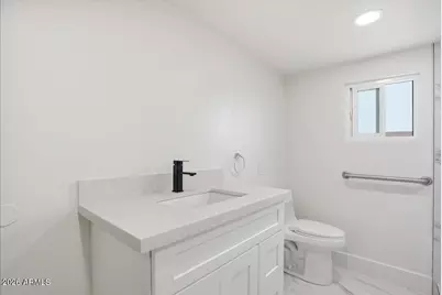 752 E Glade Avenue, Mesa, AZ 85204 - Photo 16