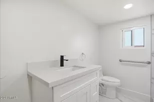 752 E Glade Ave, Mesa, AZ 85204 - Photo 16