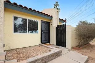 8004 N 32nd Dr, Phoenix, AZ 85051 - Photo 1